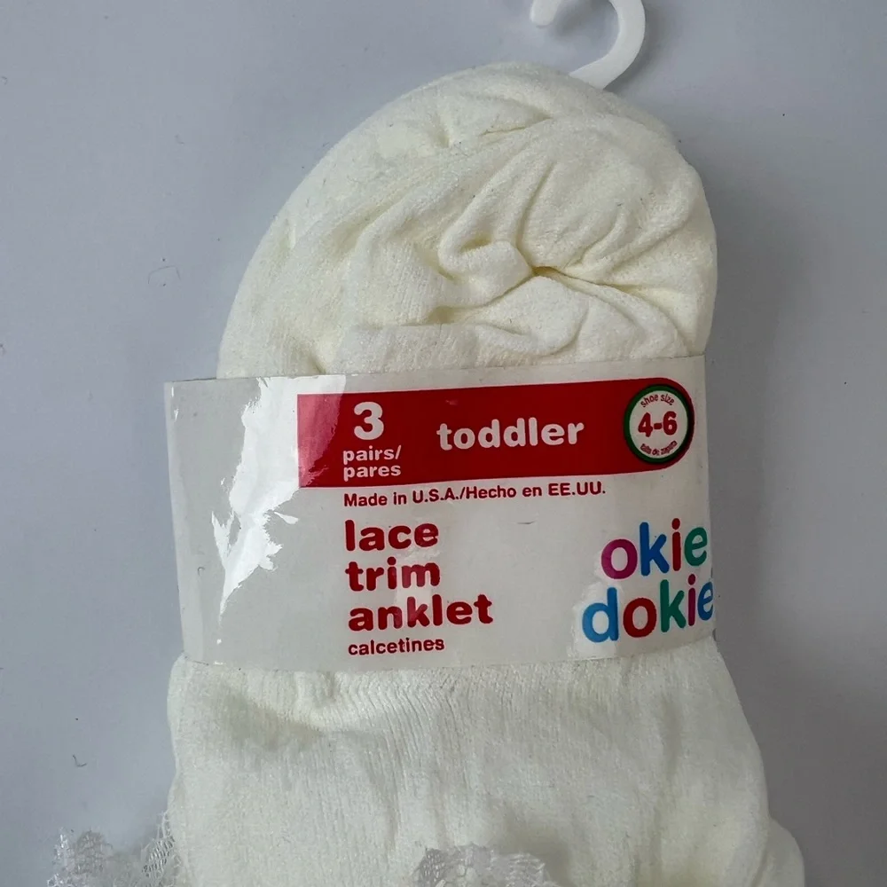 Okie Dokie Lace Trim Anklet Socks